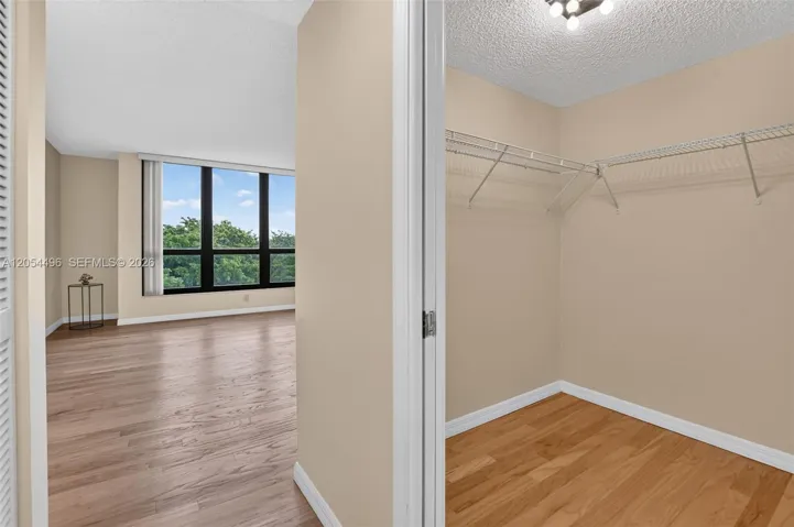 Walk-in closet master bedroom