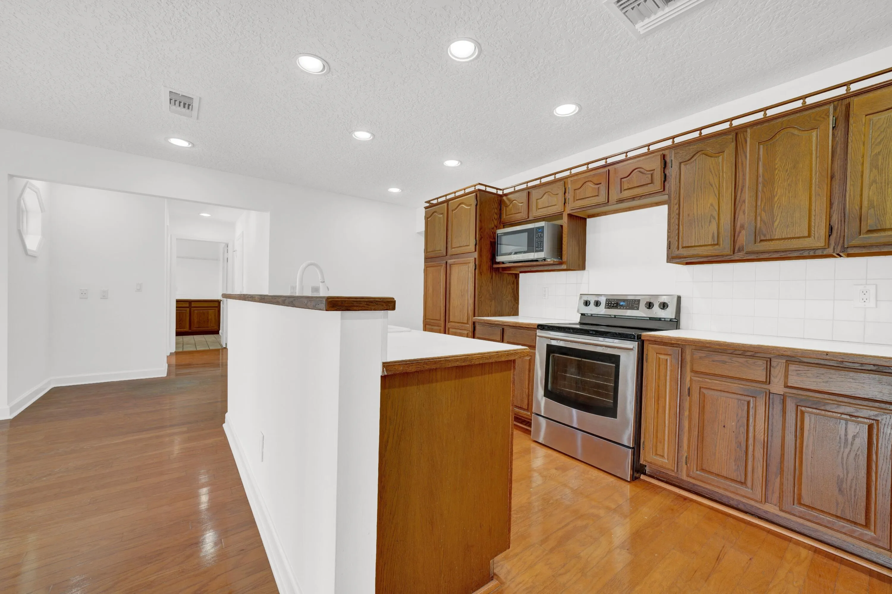 Kitchen Full View