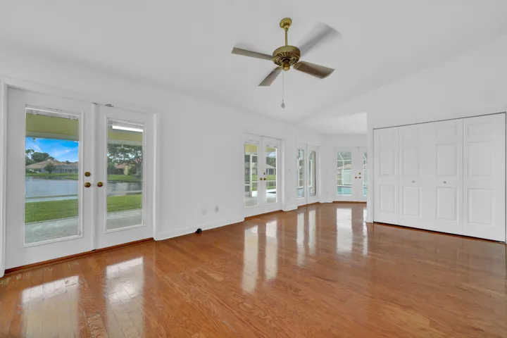 Family Room - Wet Bar Closed