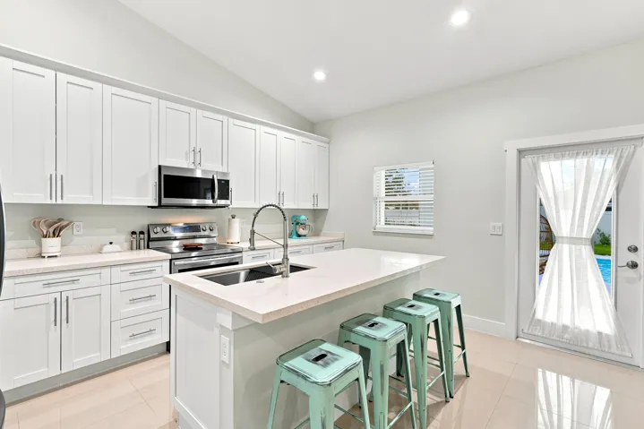 18_3242_sw_escarole_st_port_st_lucie_fl_