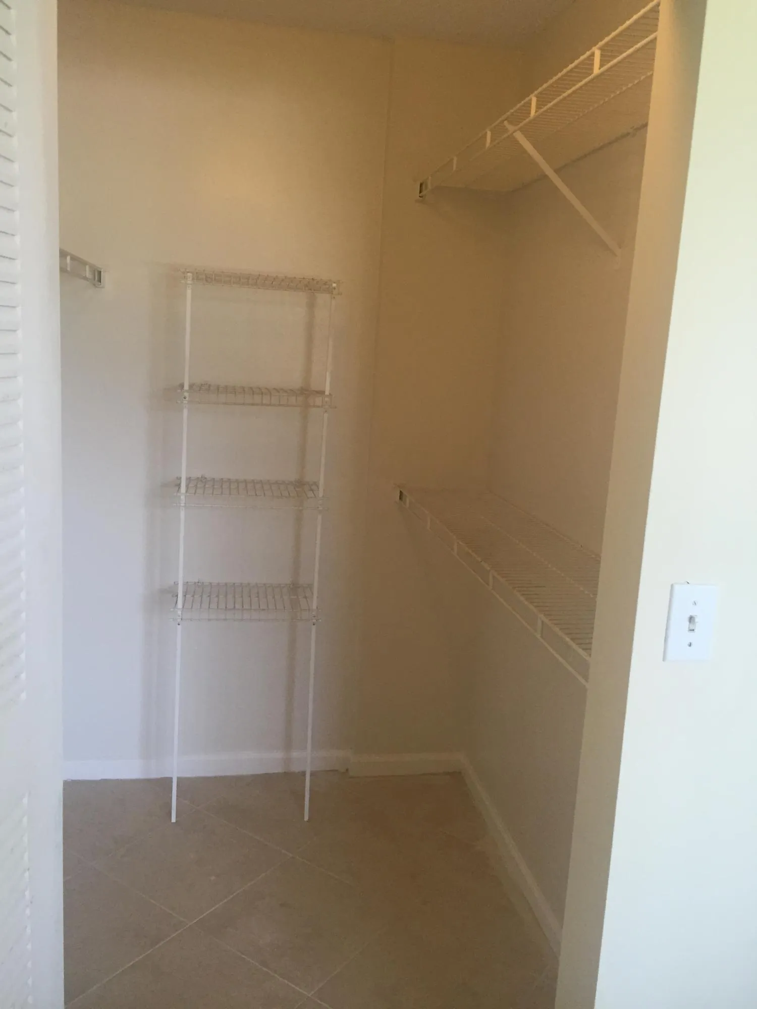 7912 Sonoma 107 073