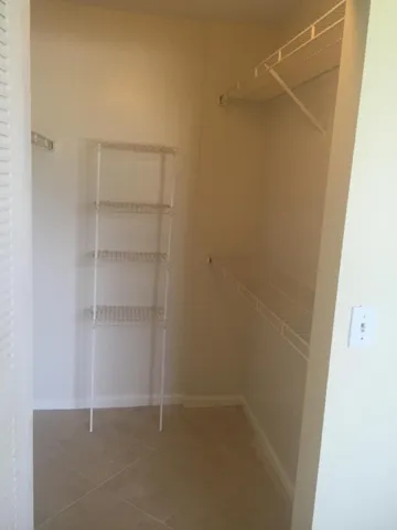 7912 Sonoma 107 073
