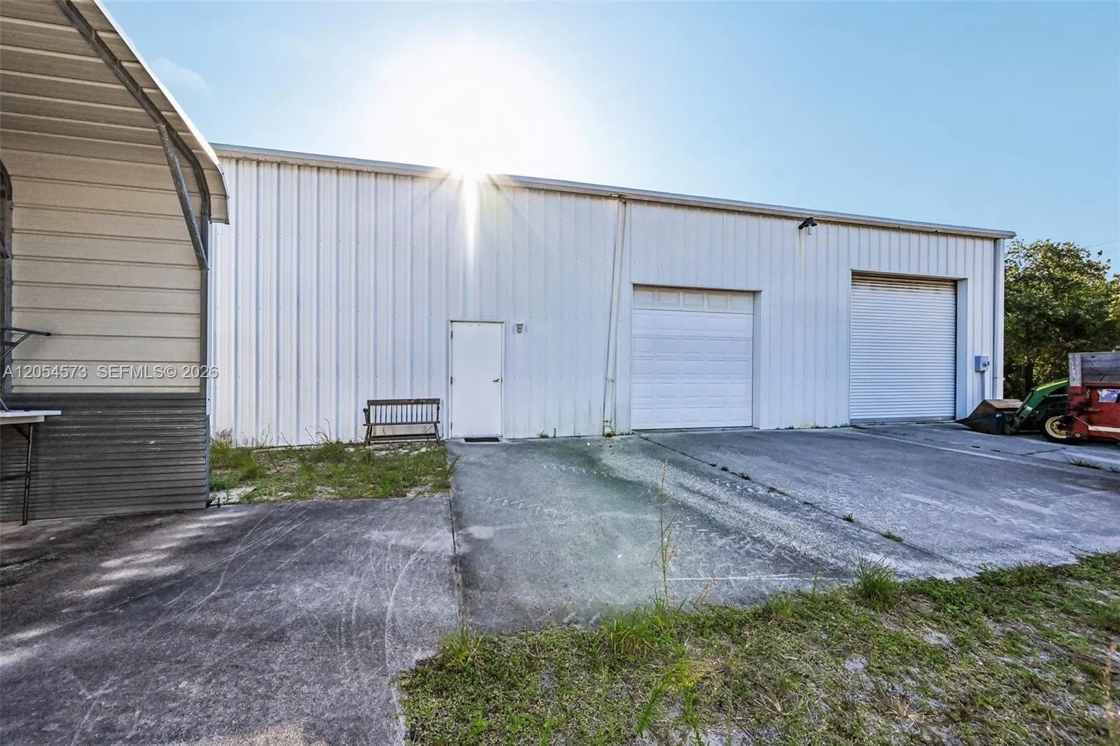 Property photo 100
