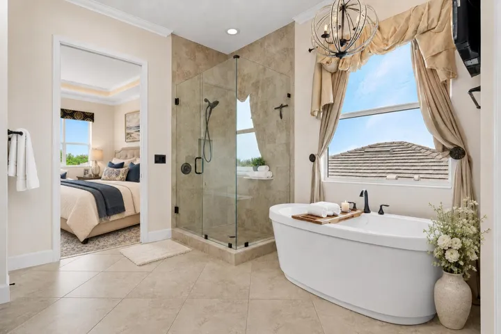 15938 Bathroom 3