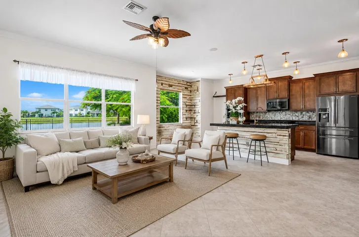 15938 Living Room:Kitchen