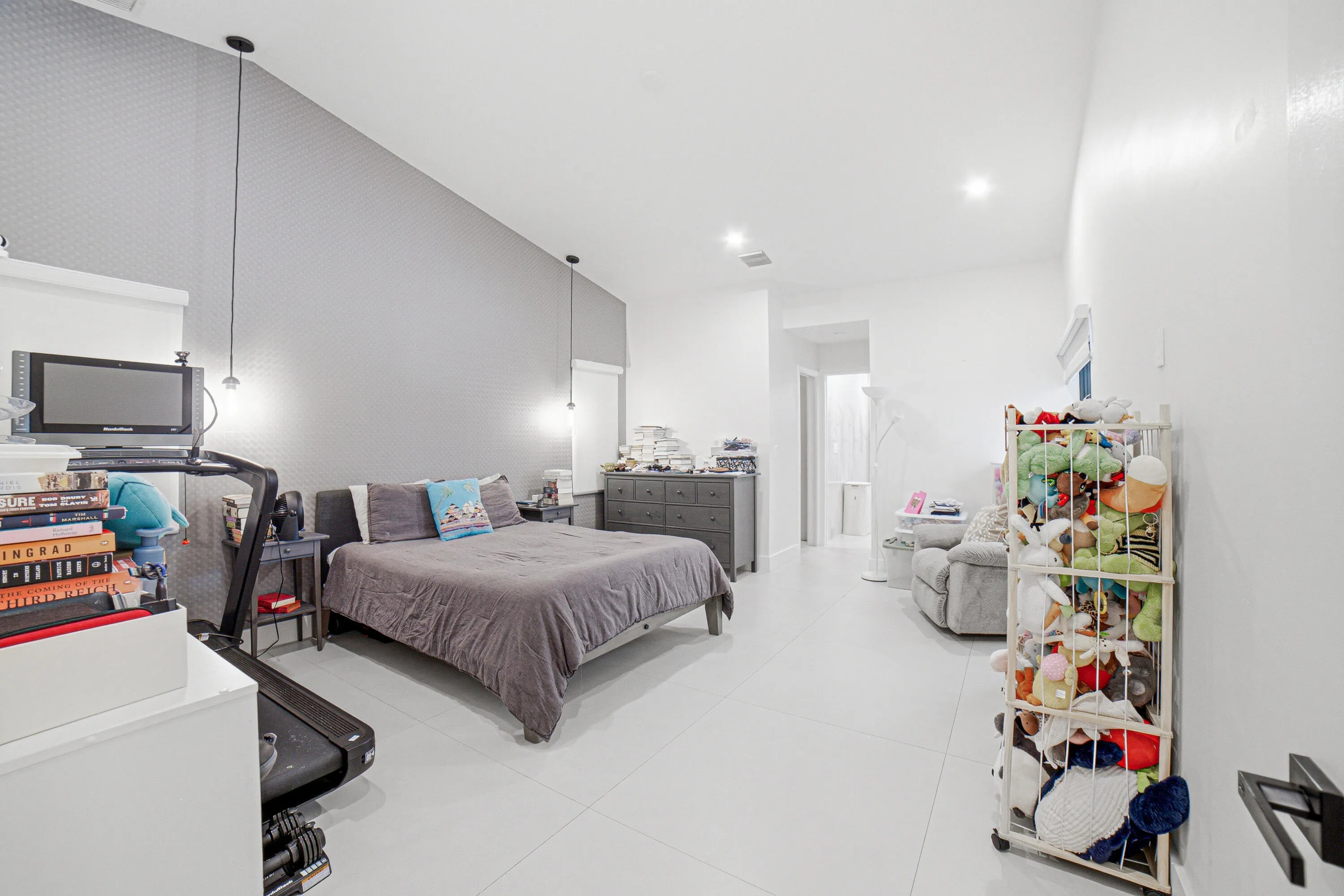 Bedroom4