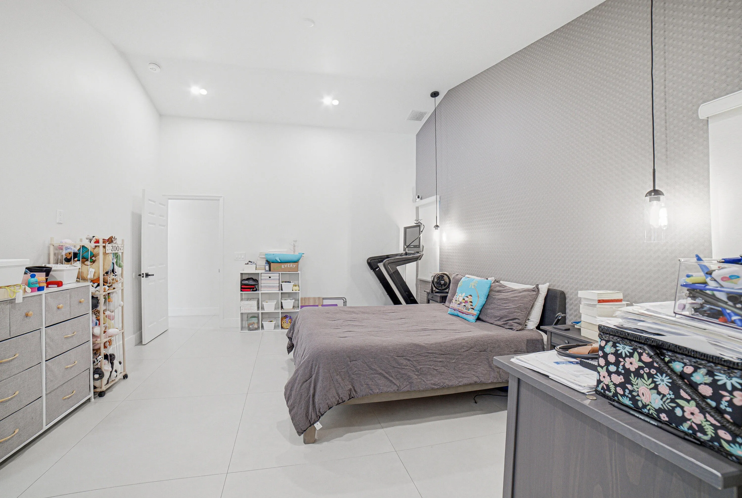 Bedroom4-B