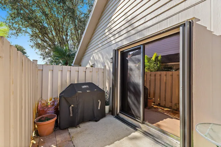 032-12921SoutheastCrookedStickLane-HobeS