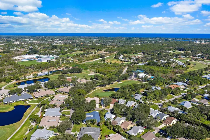 Eaglewood Beach Proximity