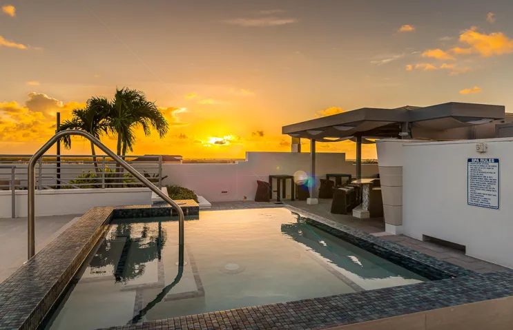 28 Rooftop Sunset