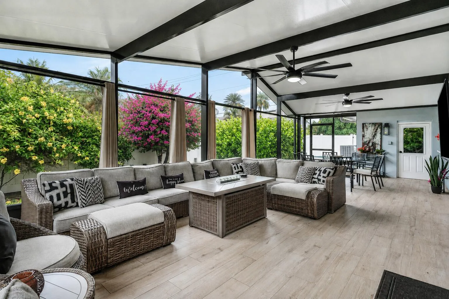 500 sq ft Patio