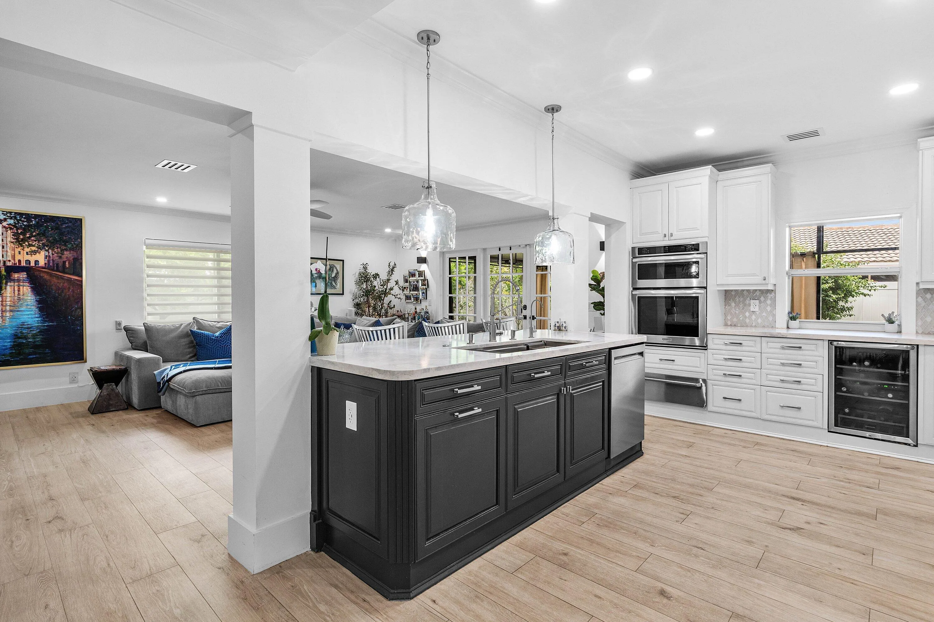 Open Kitchen