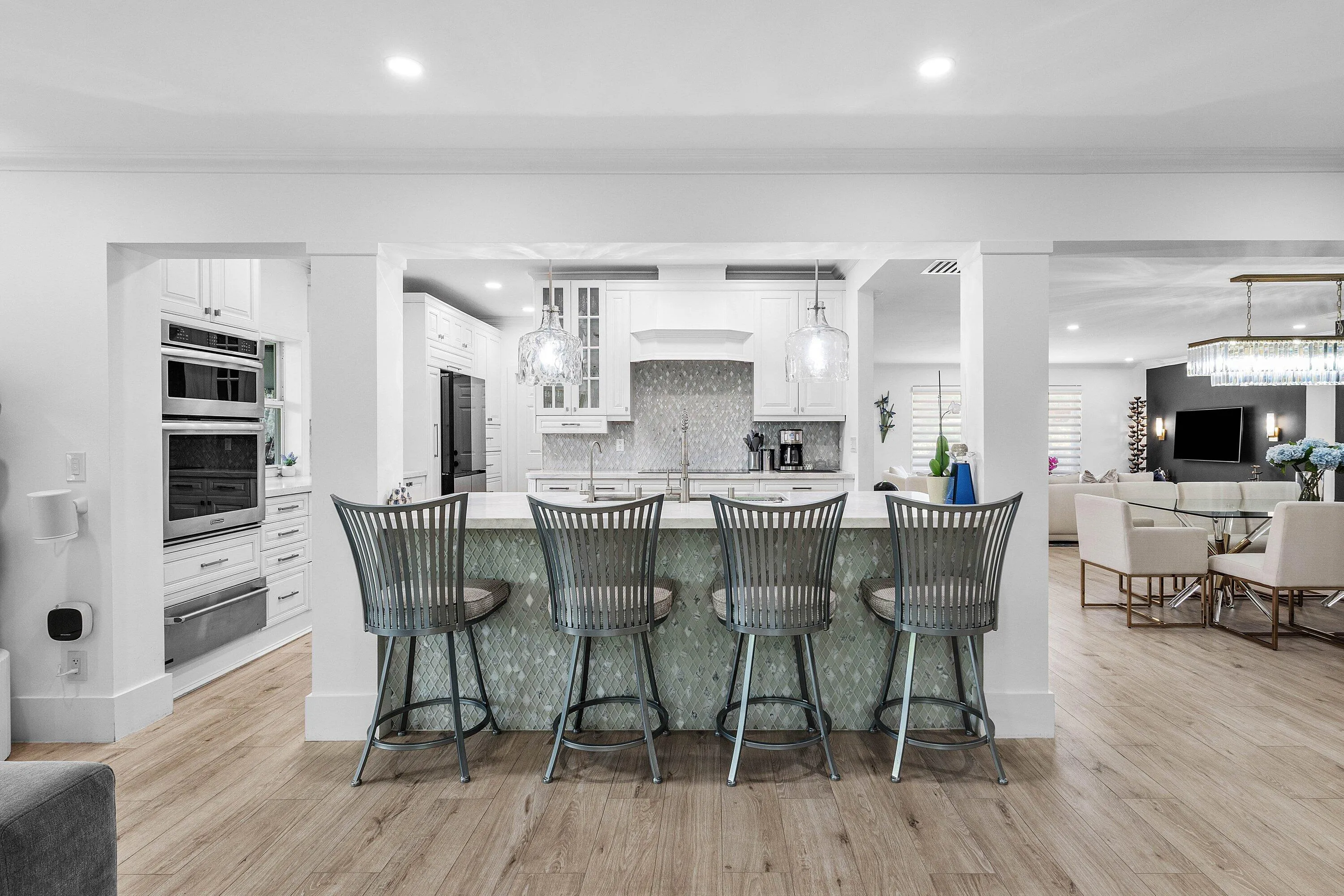 kitchen island -extra seating