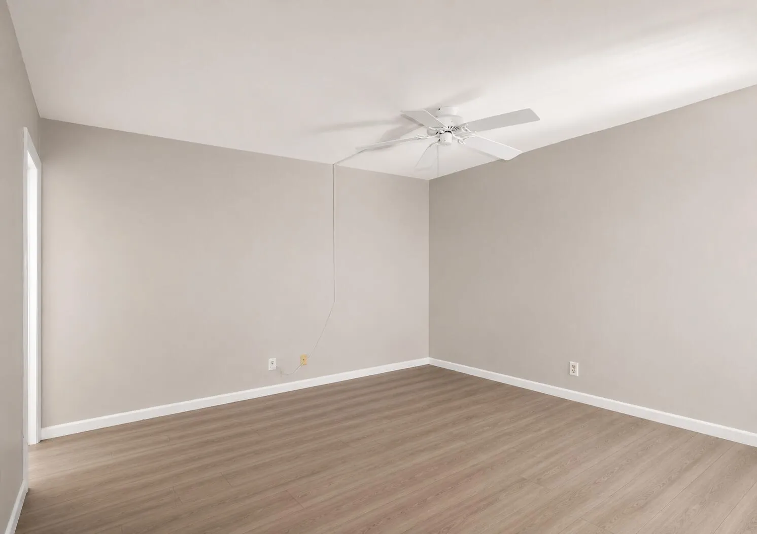 13 Bedroom