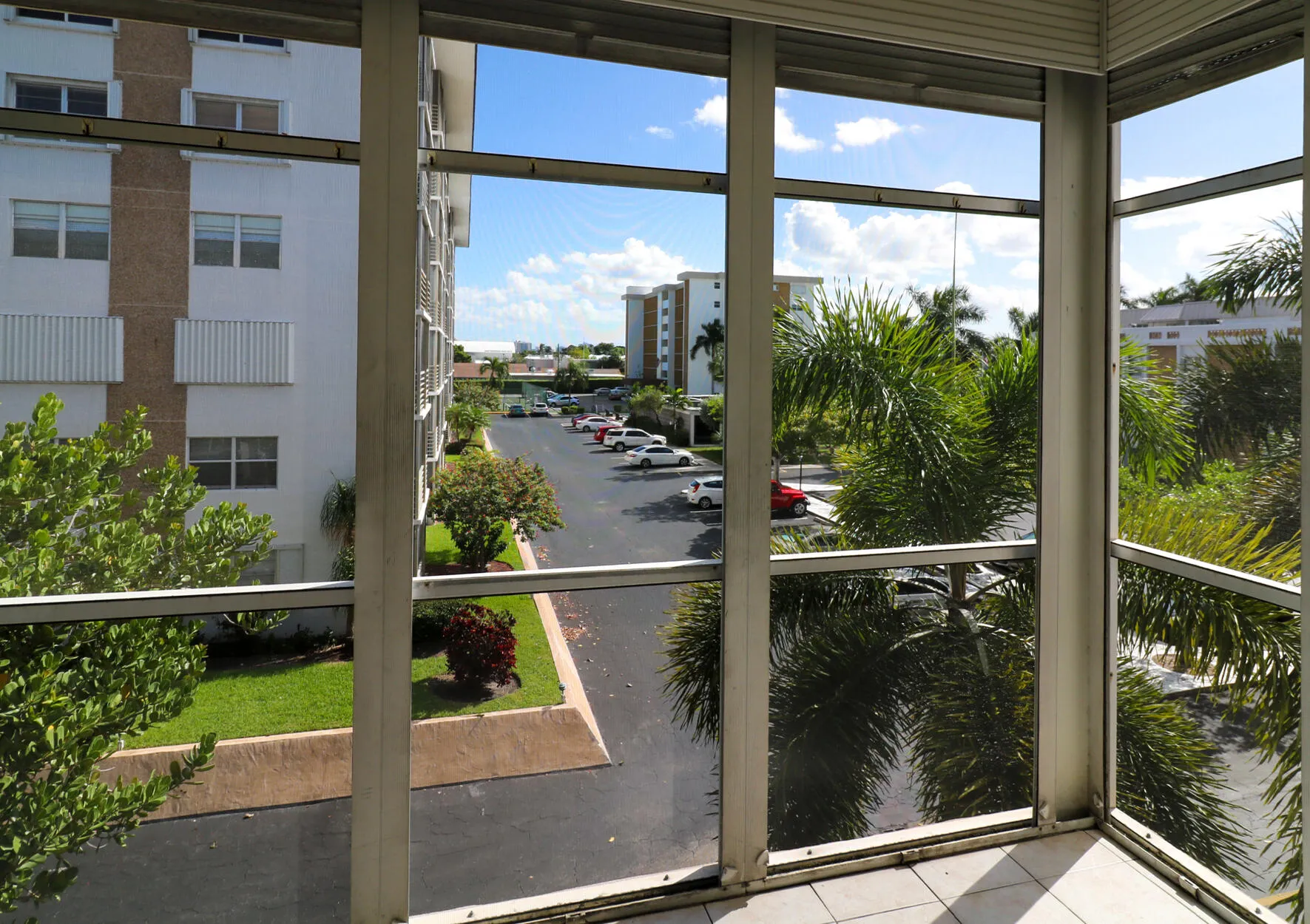 8 Balcony View