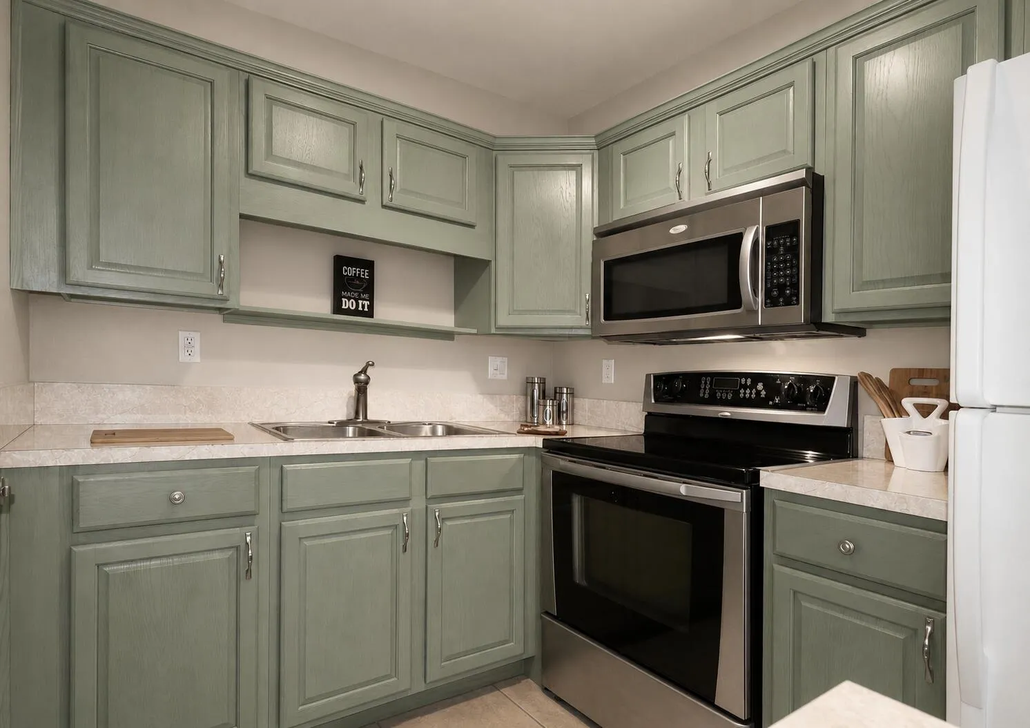 9 Kitchen