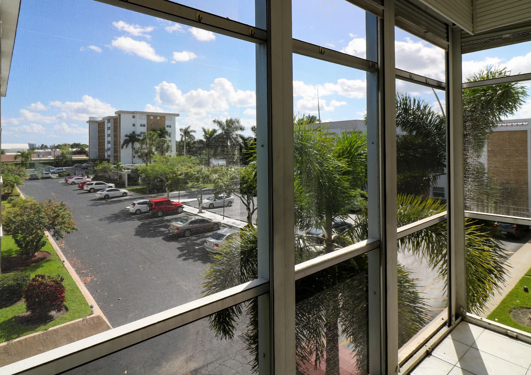 7 Balcony View