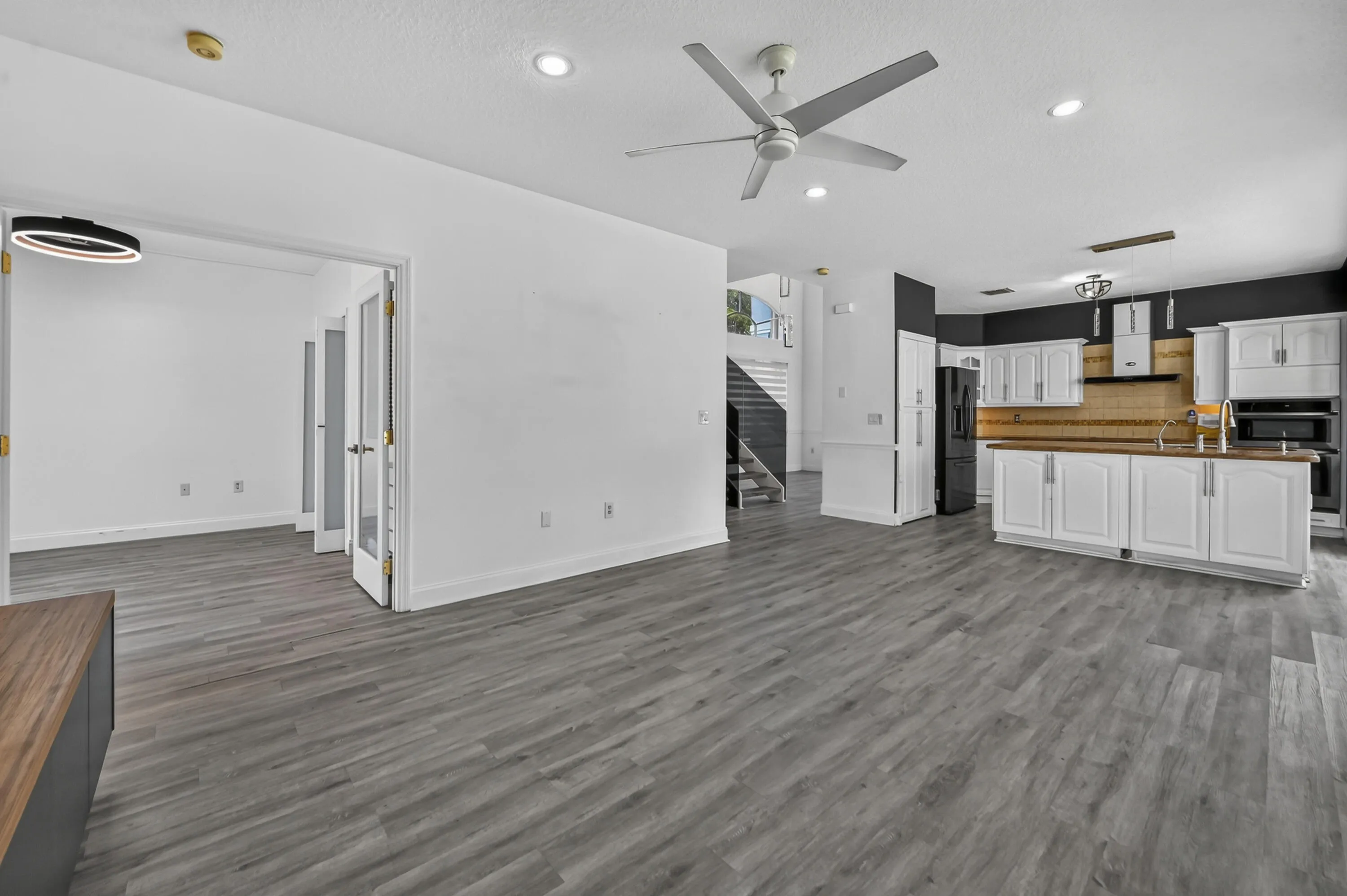 11 Dining room 03
