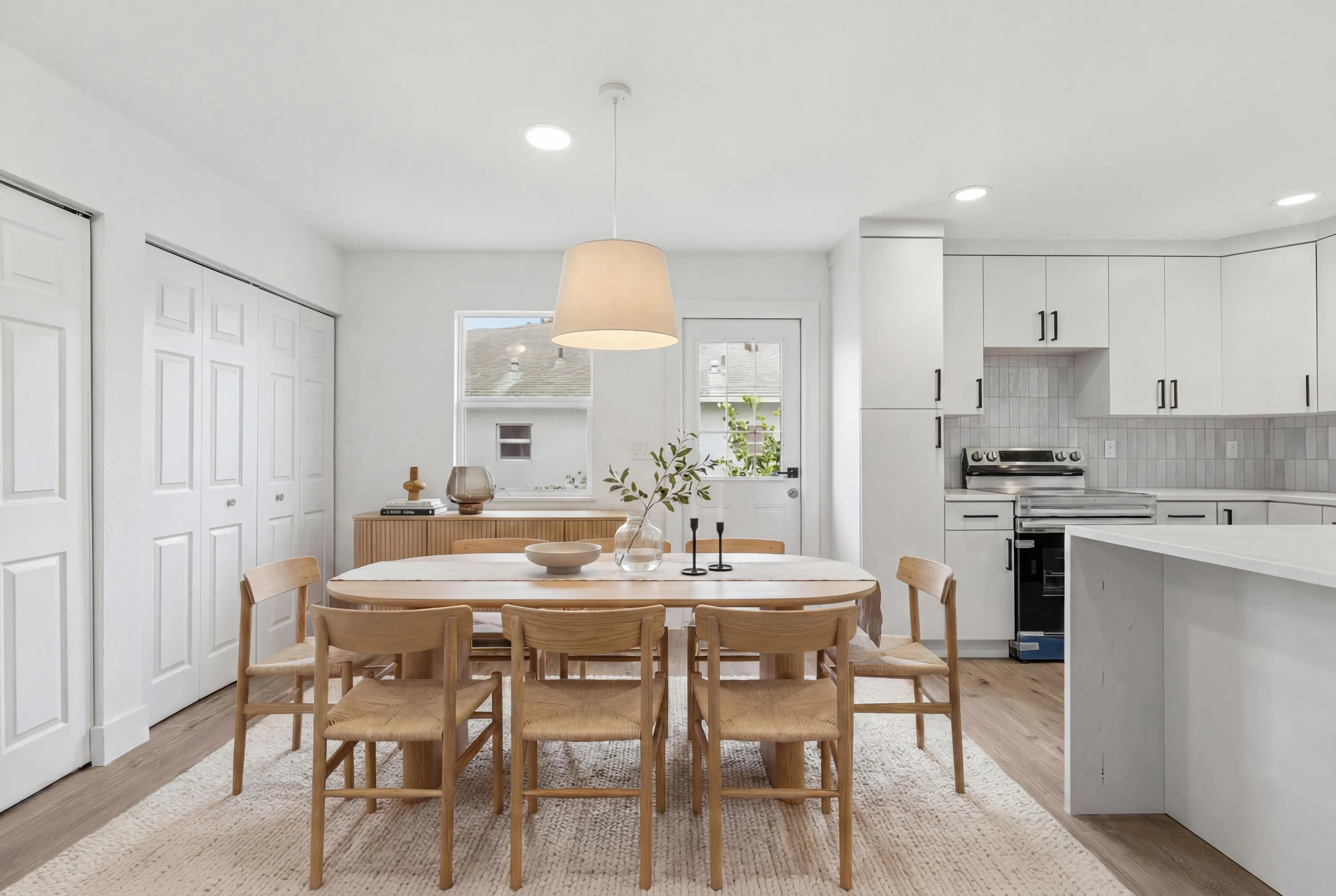 Staged Dinning Room