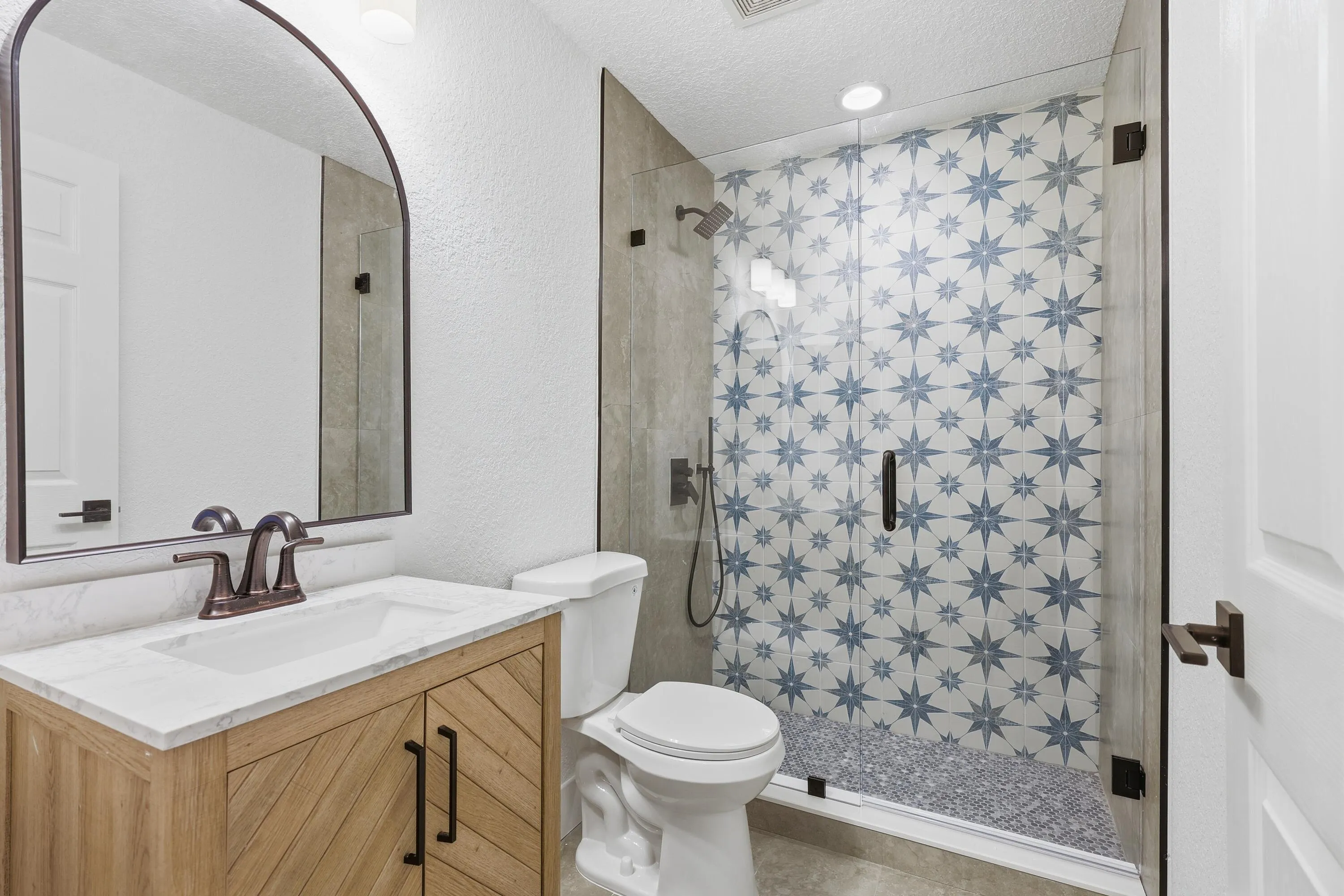 2nd Bathroom