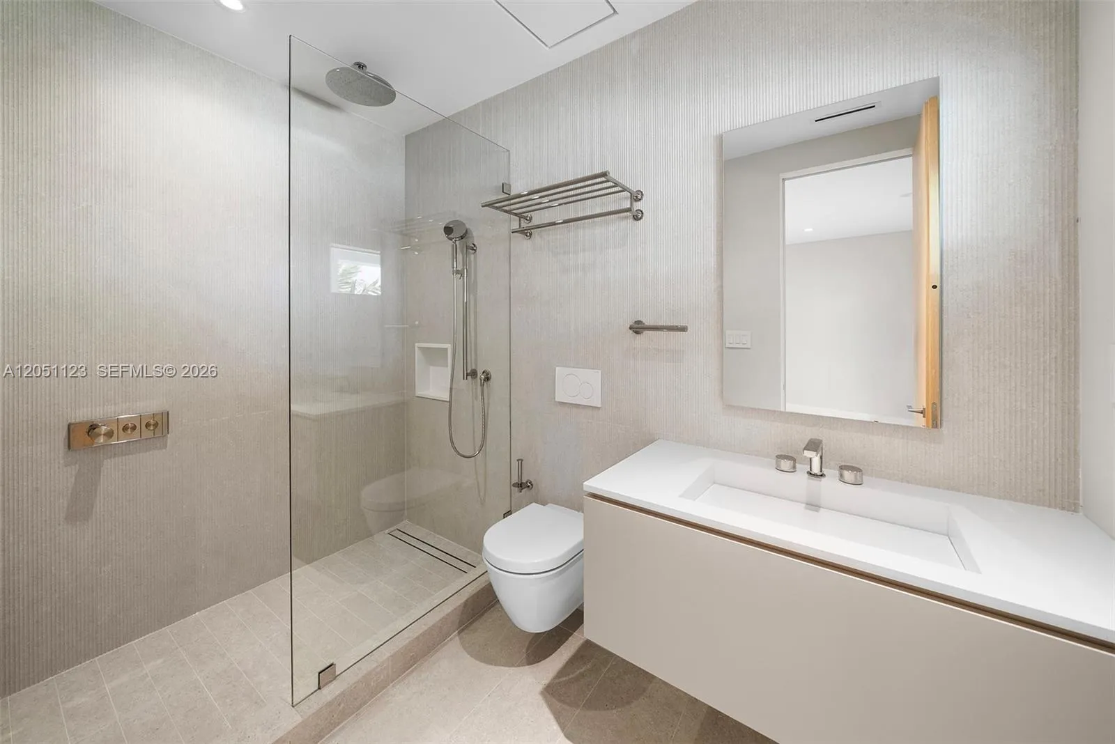 Property photo 72