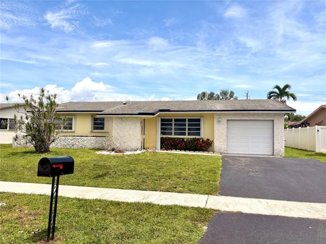 Welcoming curb appeal