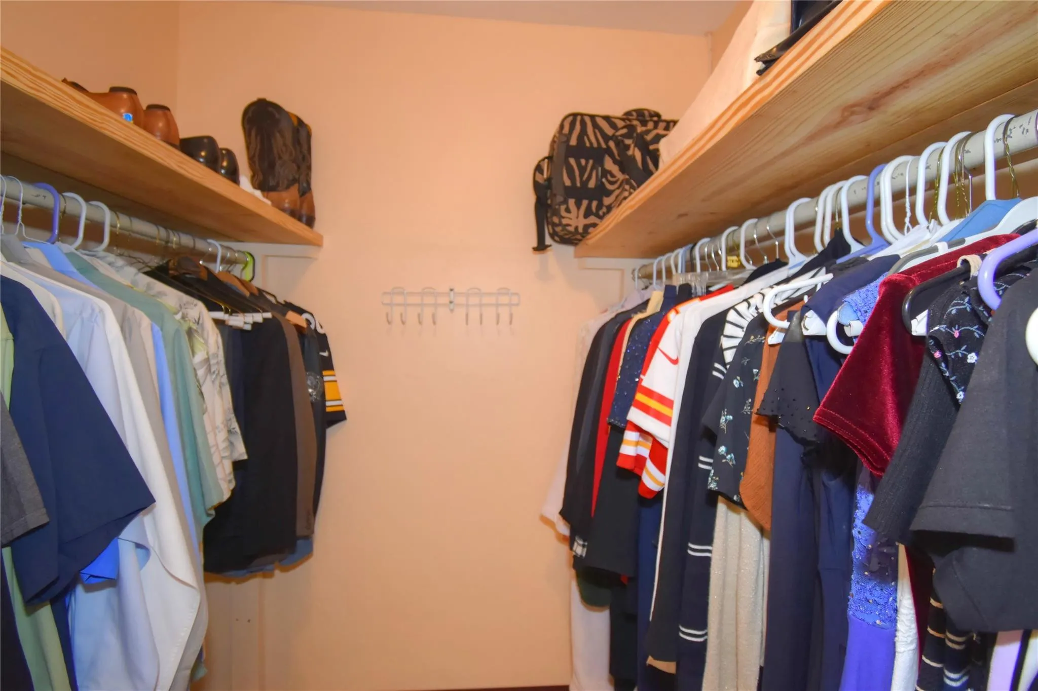 Photo 42