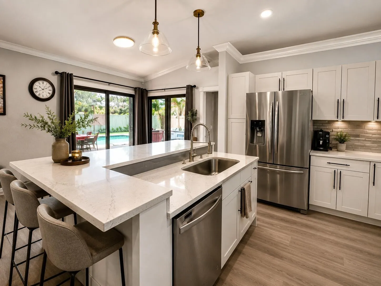 6995 Kitchen