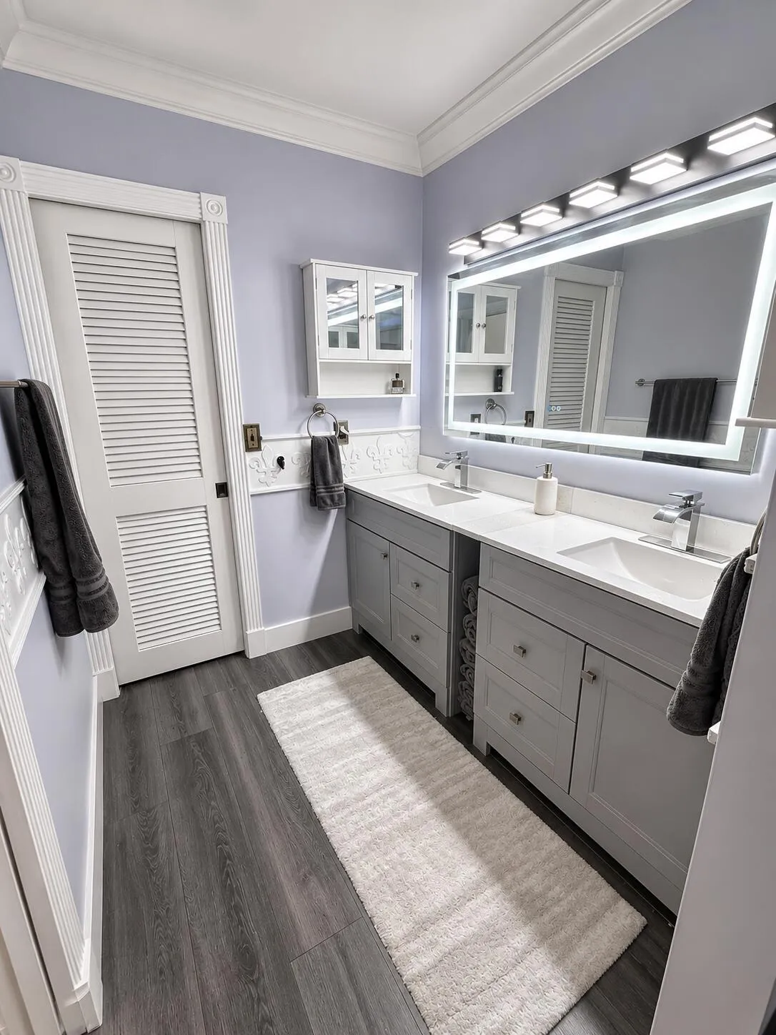 6995 Main Bathroom6