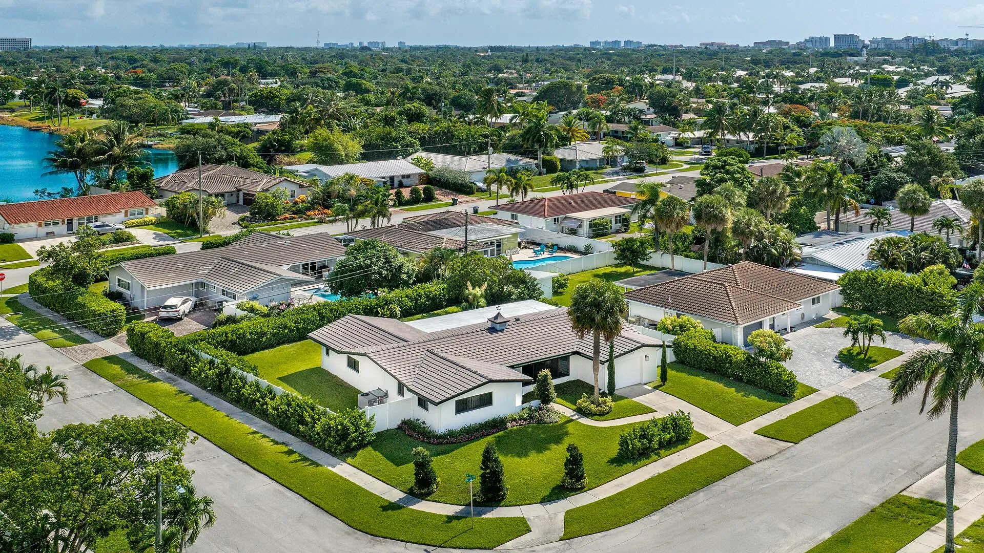 1099 SW 12th St (23)