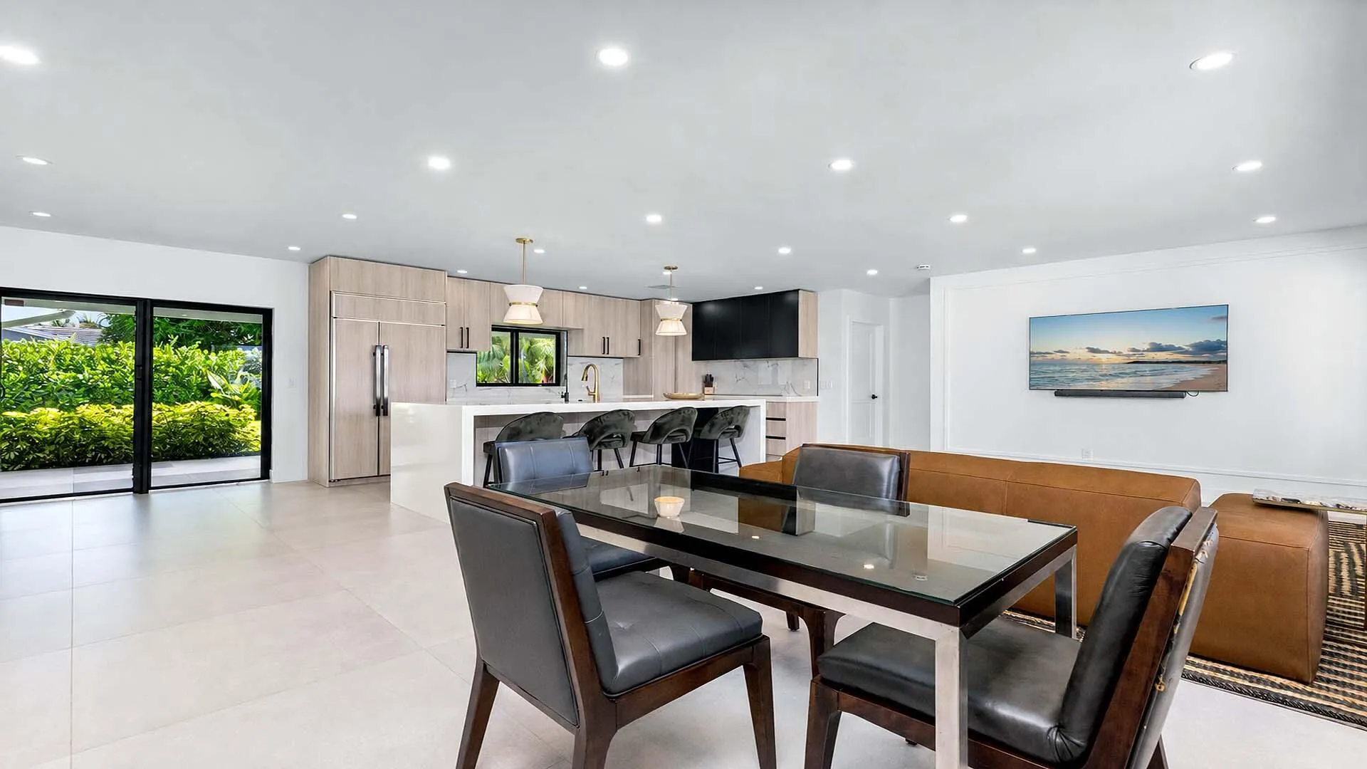 1099 SW 12th St (5)