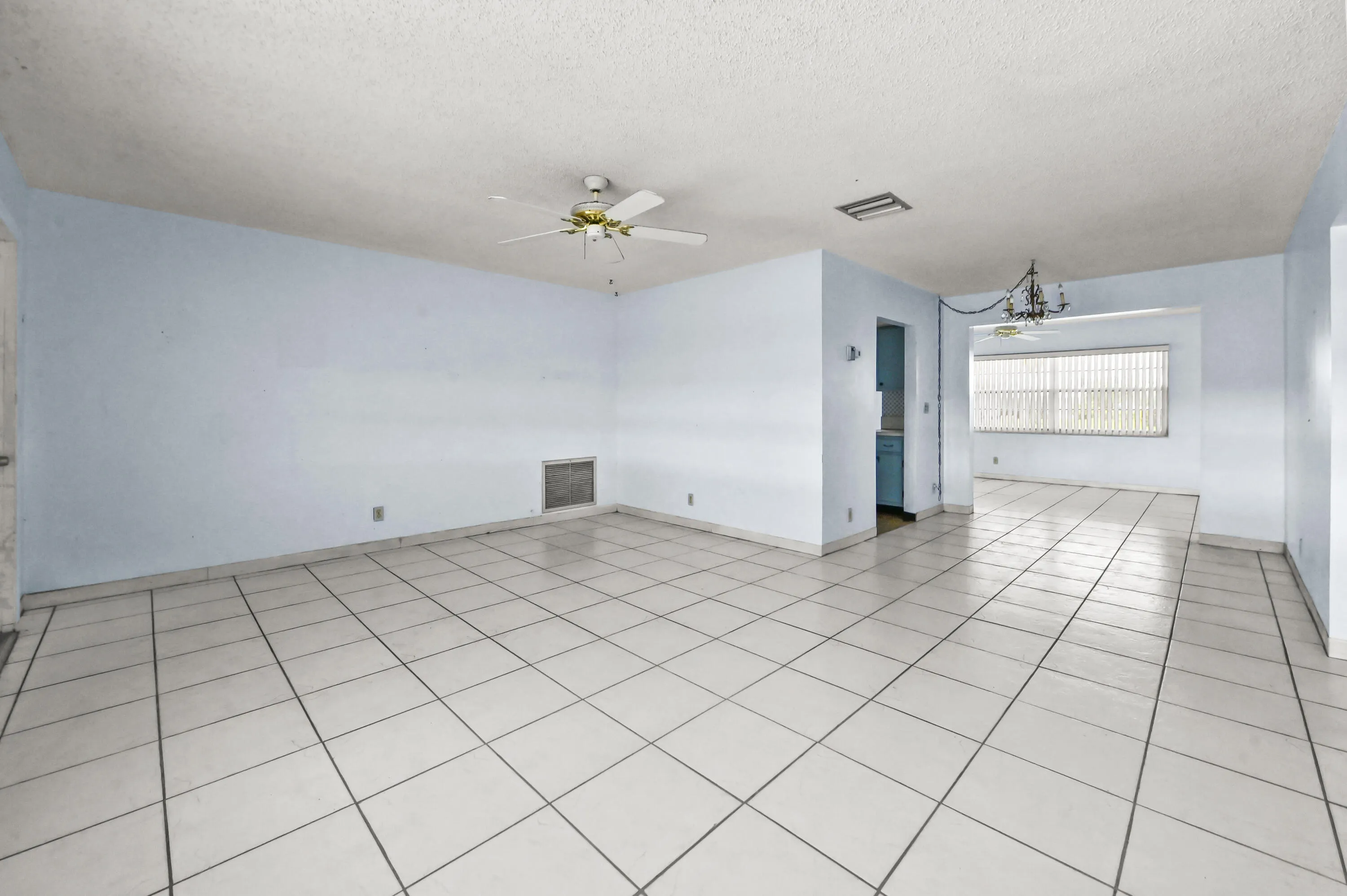 05 Living room 03