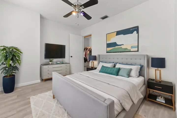12-Bedroom-02_VS