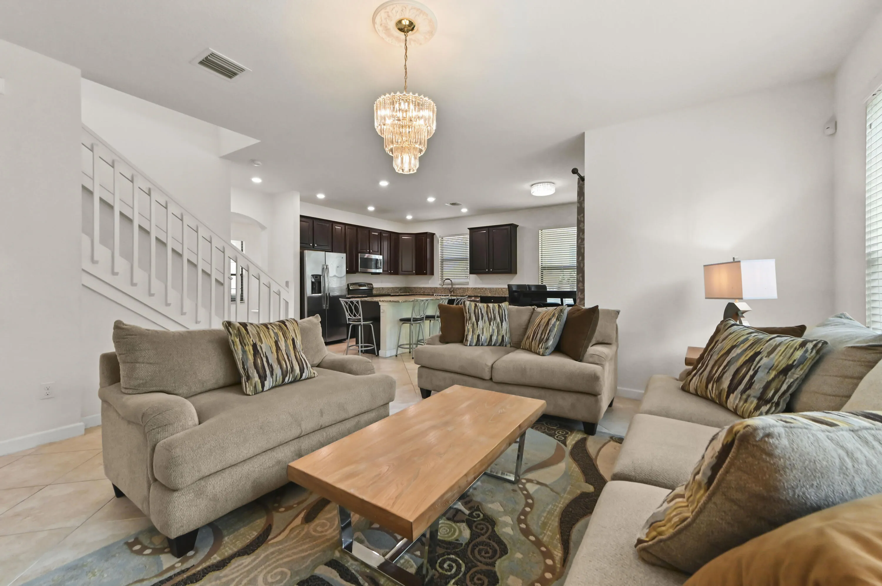 08 Living Room 05