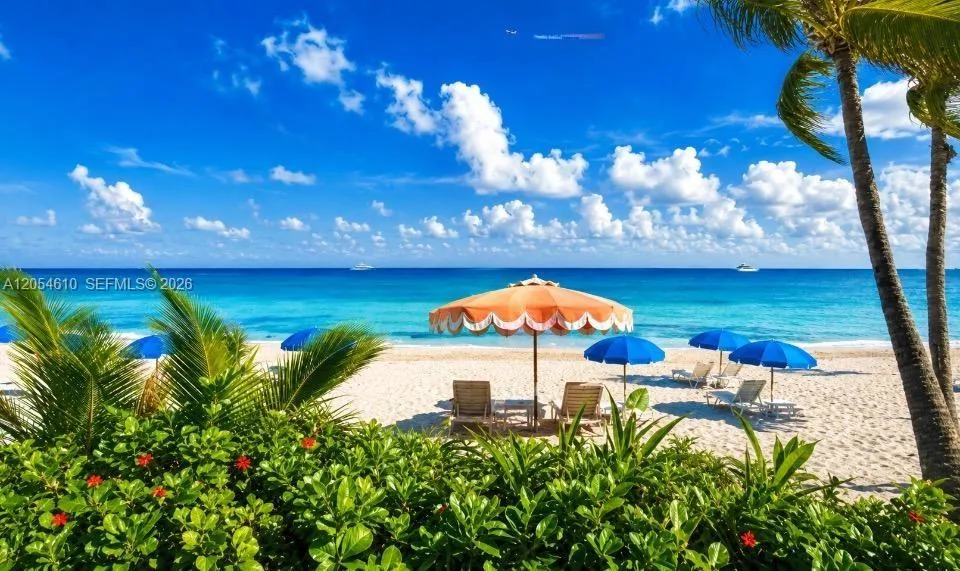 PRIVATE BEACHFRONT LOCATION VIEWS