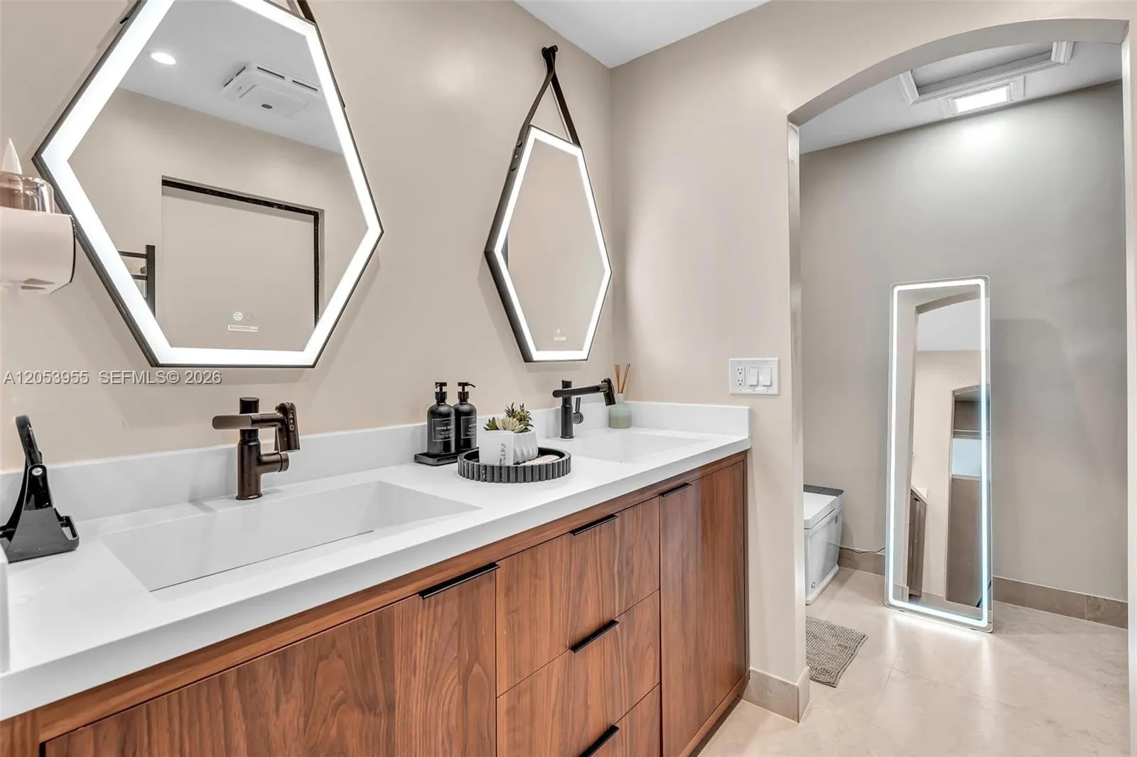 Property photo 56