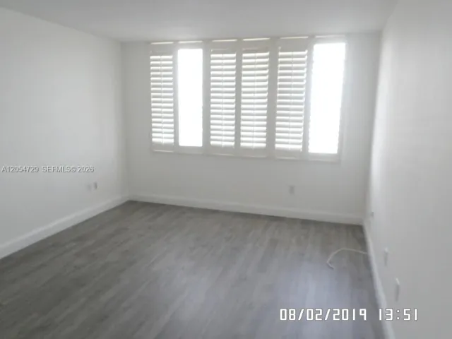 1865 79 ST CAUSEWAY # 6J NORTH BAY