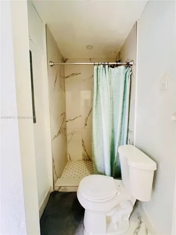 Studio/Efficiency