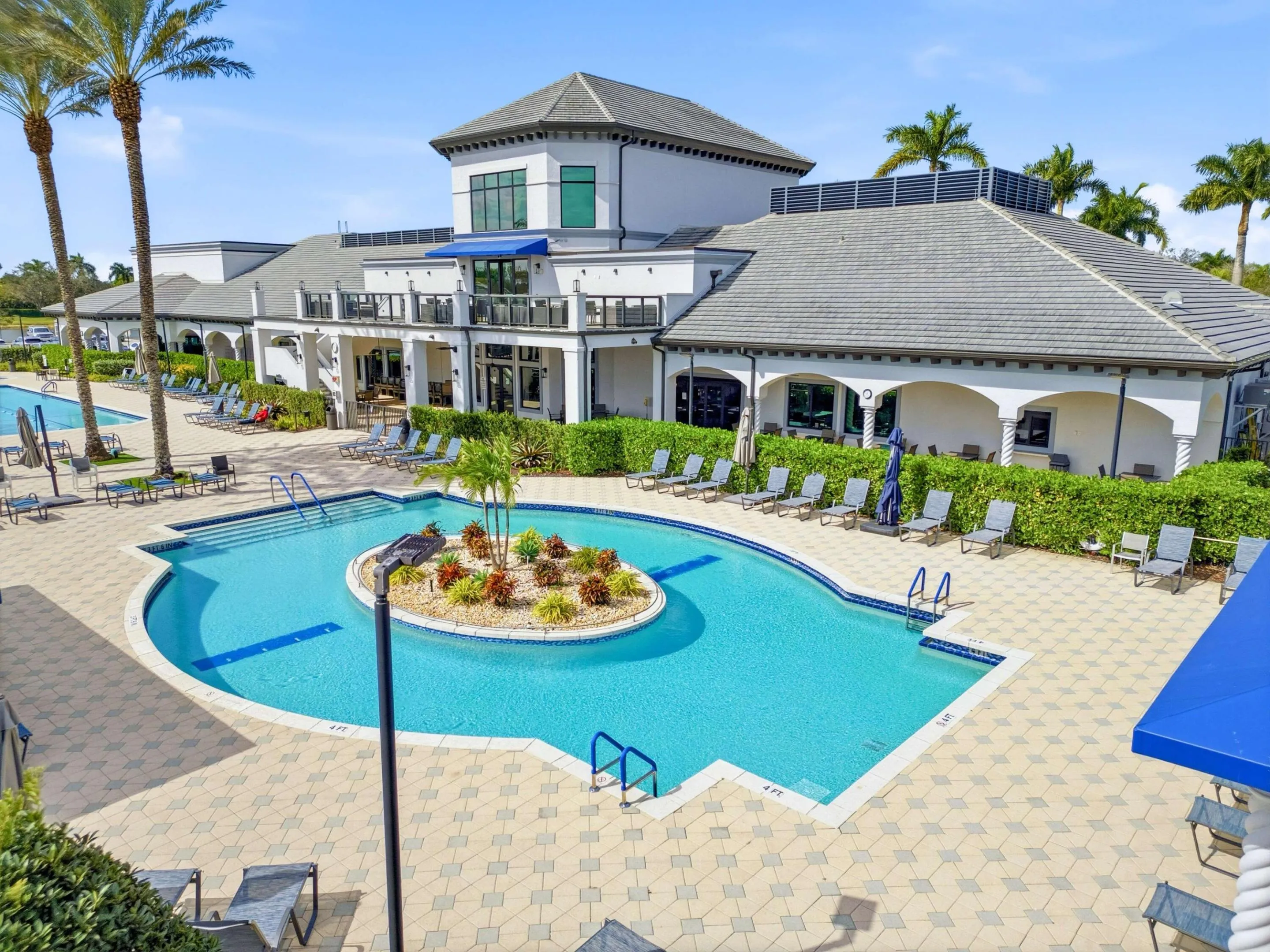 Clubhouse Pool 2 Bird Eye View