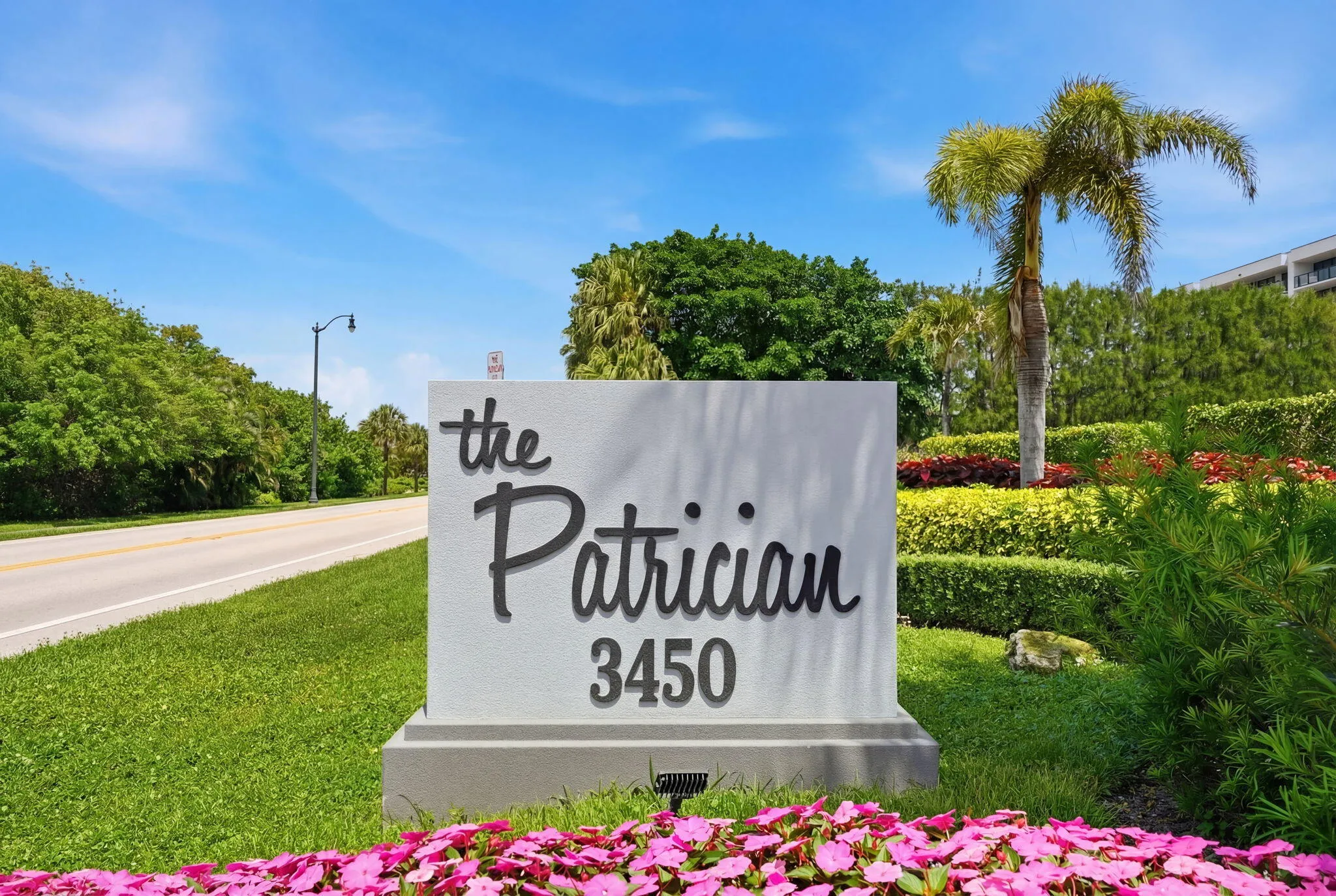 22-web-or-mls-the_patrician_amenities_22