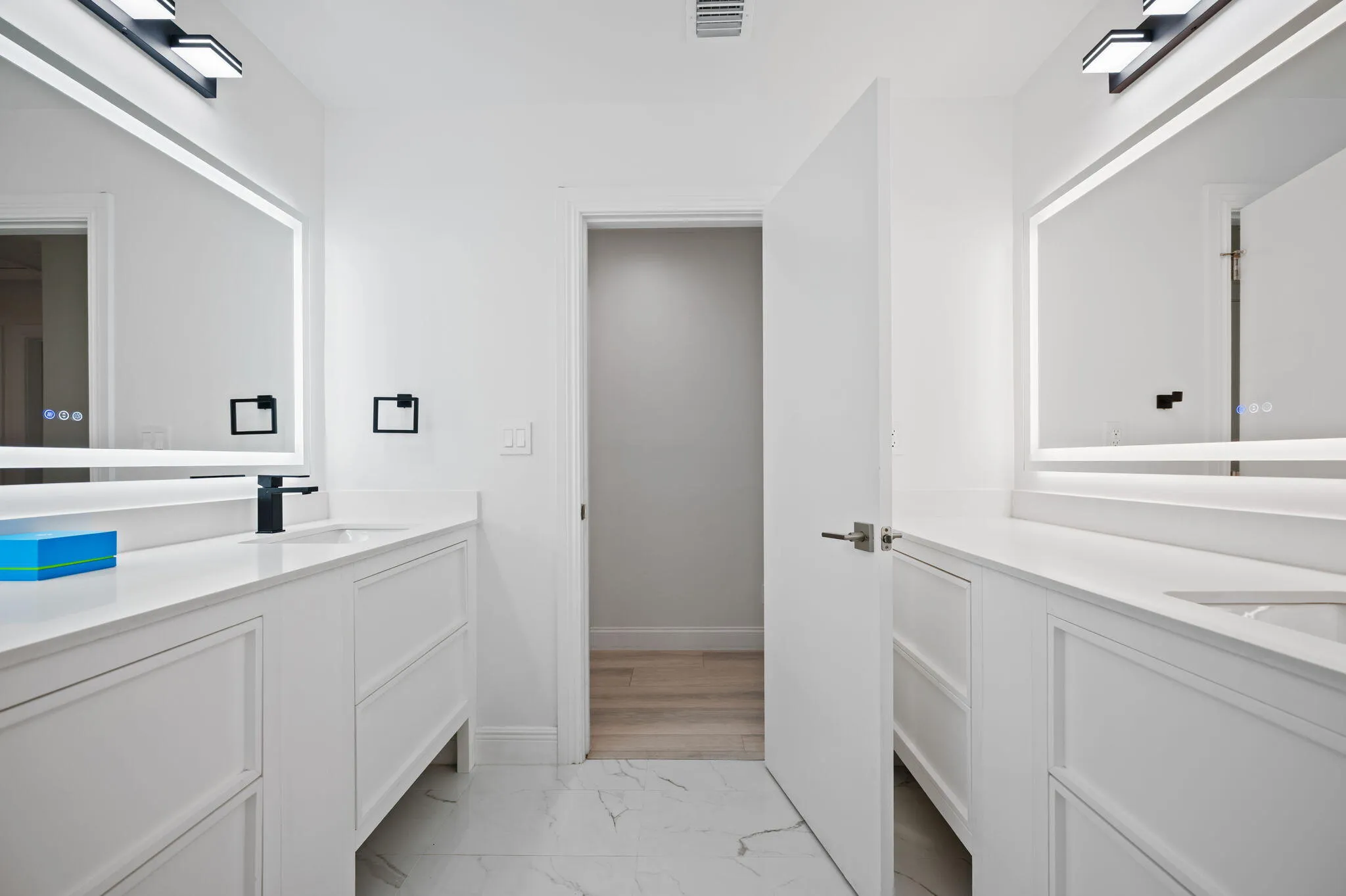 29-web-or-mls-10641-sw-37th-pl - Copy