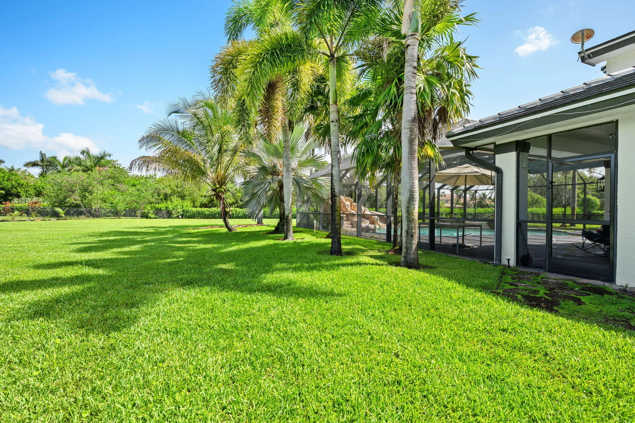 40-web-or-mls-10641-sw-37th-pl