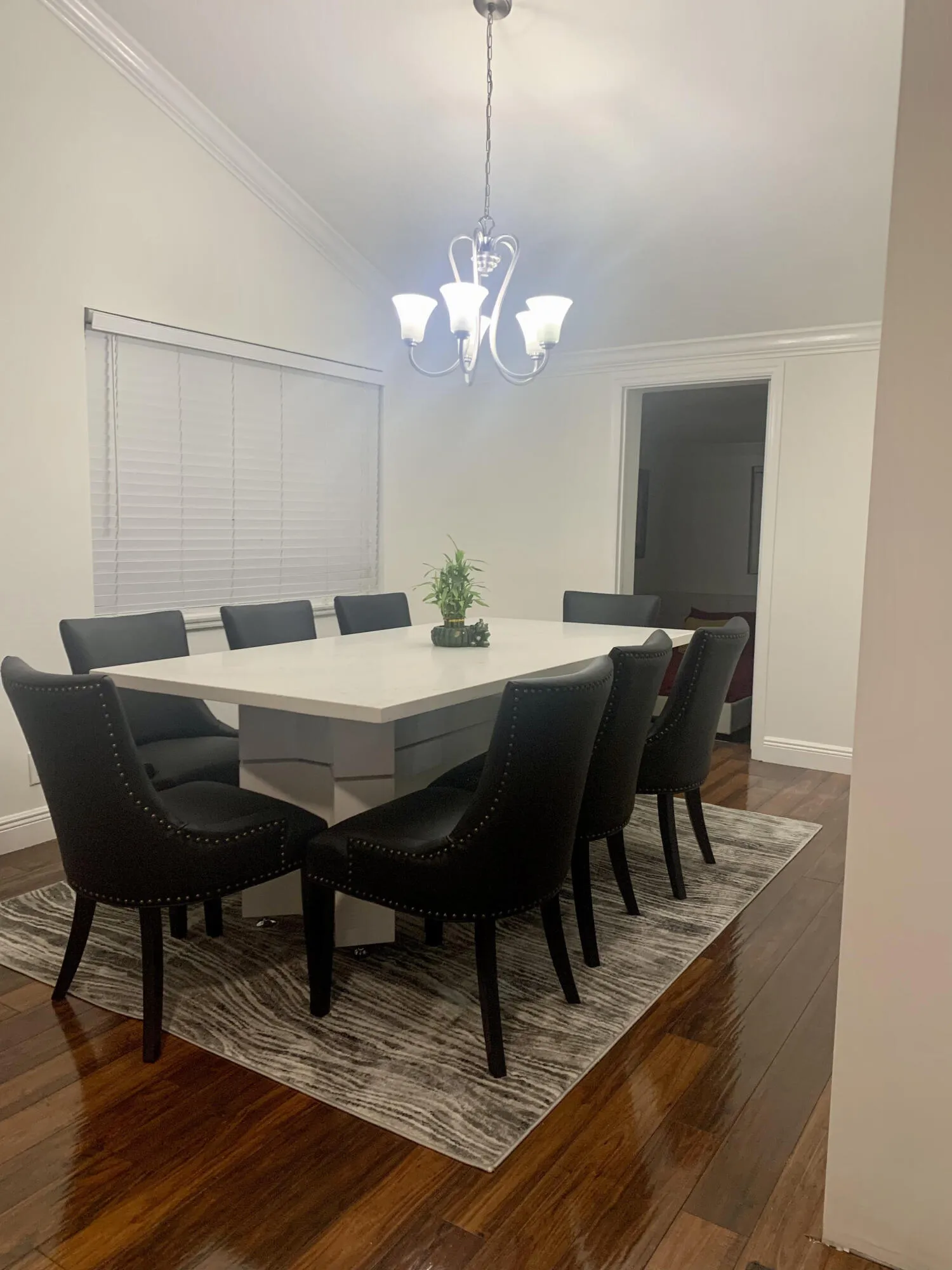 4517 palm ridge dining