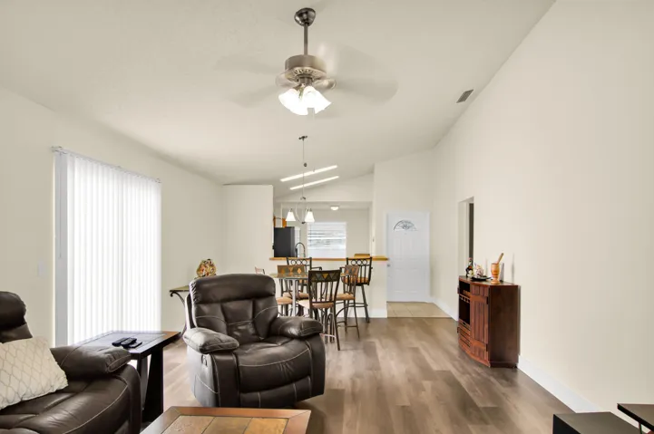 Living Dining