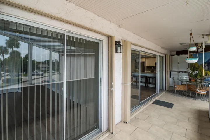 4GREENWAYVILLAGEN-UNIT203-11