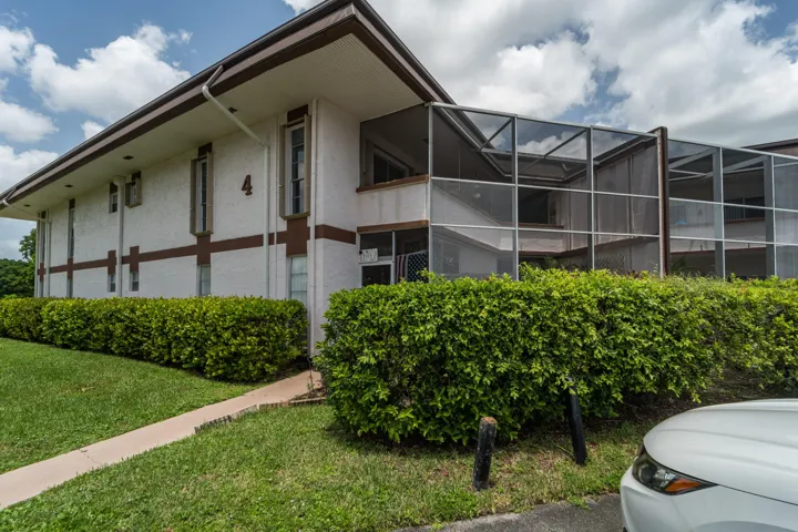 4GREENWAYVILLAGEN-UNIT203-15