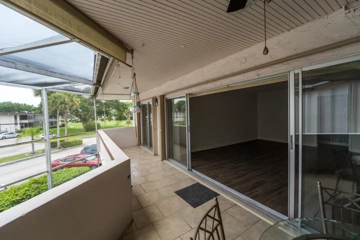 4GREENWAYVILLAGEN-UNIT203-7