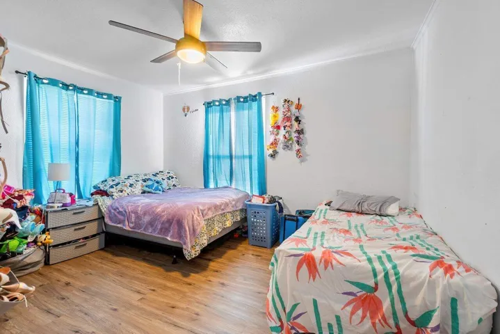 018-92143rdStreet-WestPalmBeach-FL-33407