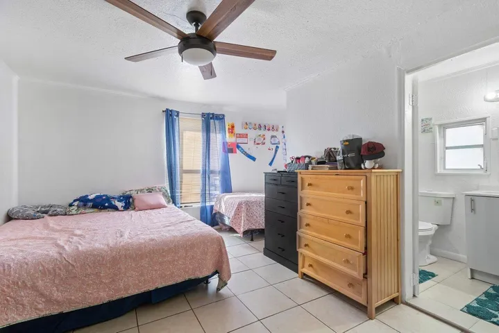 013-92143rdStreet-WestPalmBeach-FL-33407