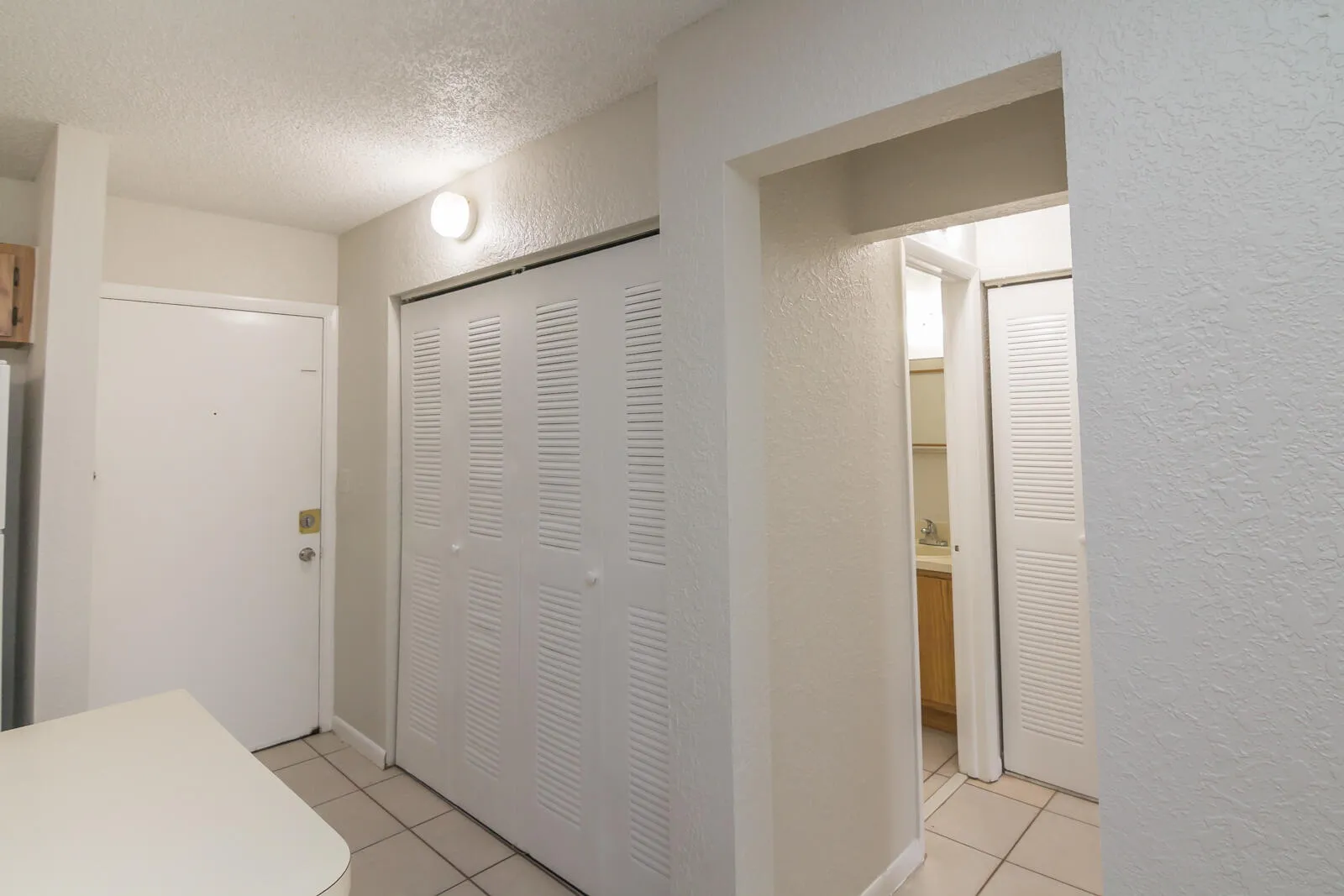 2771 Riverside Dr #109_06